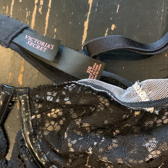 Bodysuits VS - Picture 6 of 13